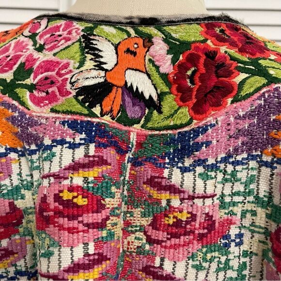 Authentic Vintage Guatemalan Mayan Huipil Textile/Poncho - Picture 7 of 9